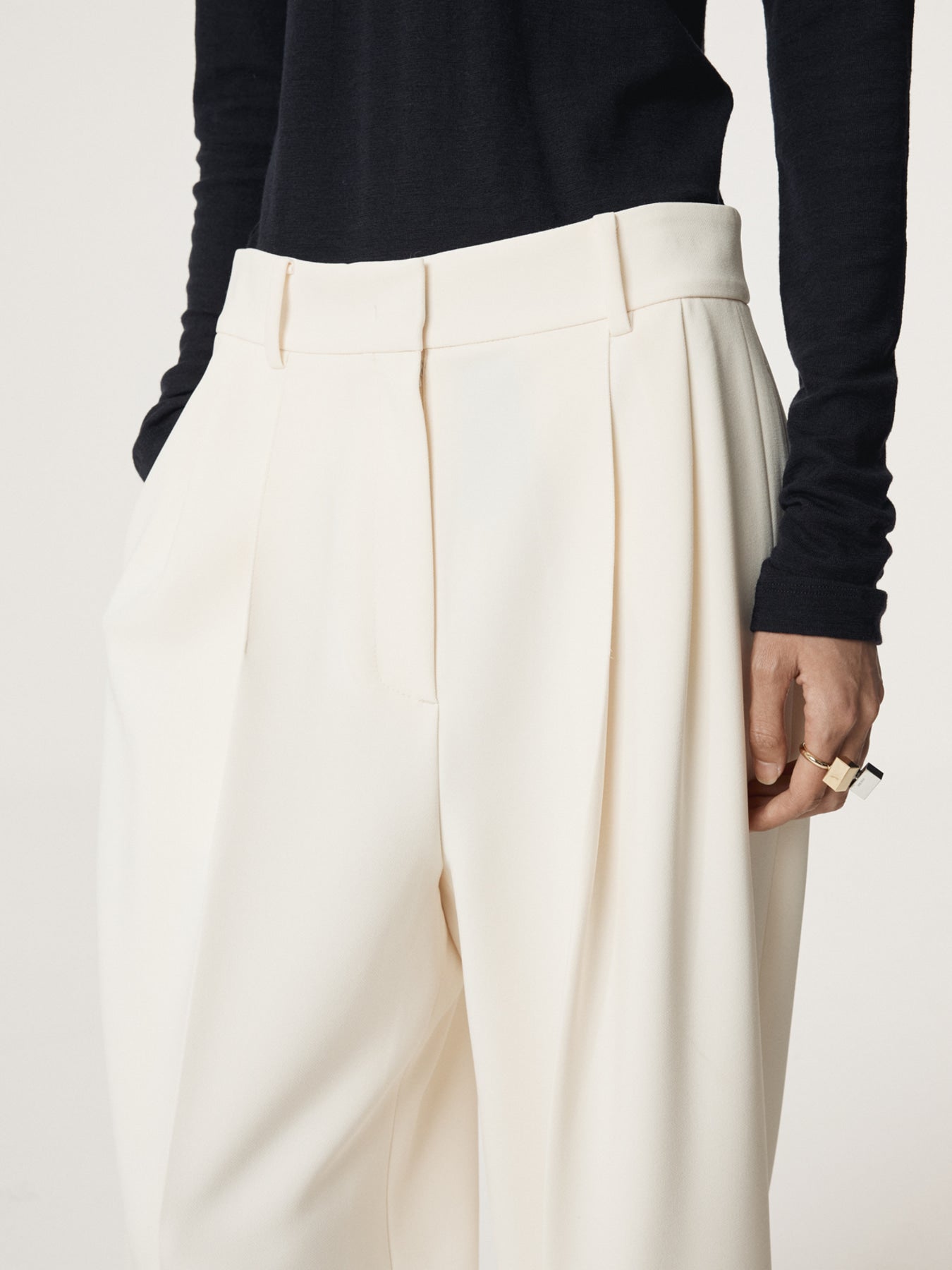 Recto - Double Pleated Wide Pants (Cream) product image 7 | TRAB K-Fashion Australia