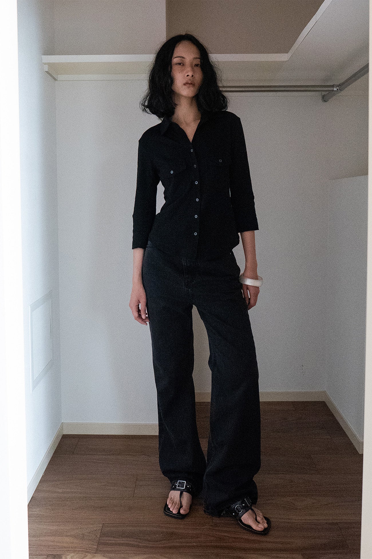 Deinet - Button Collar T-Shirt (Black) product image 6 | TRAB K-Fashion Australia