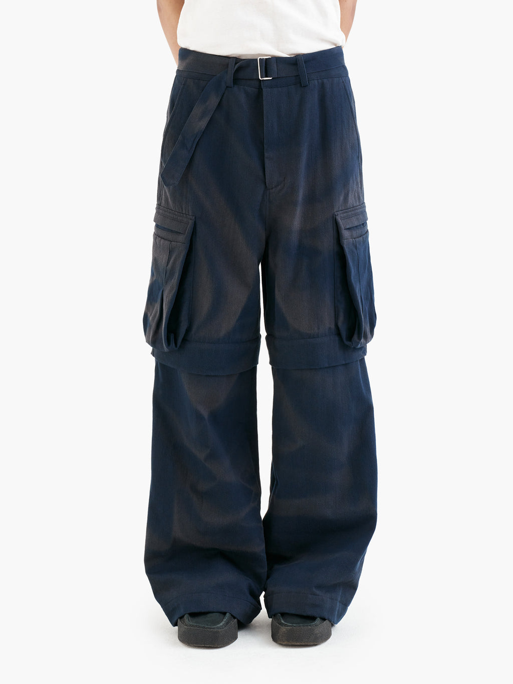 Jiyong Kim - Sun-Bleached Detachable Wide Trousers (Navy) product image 4 | TRAB K-Fashion Australia