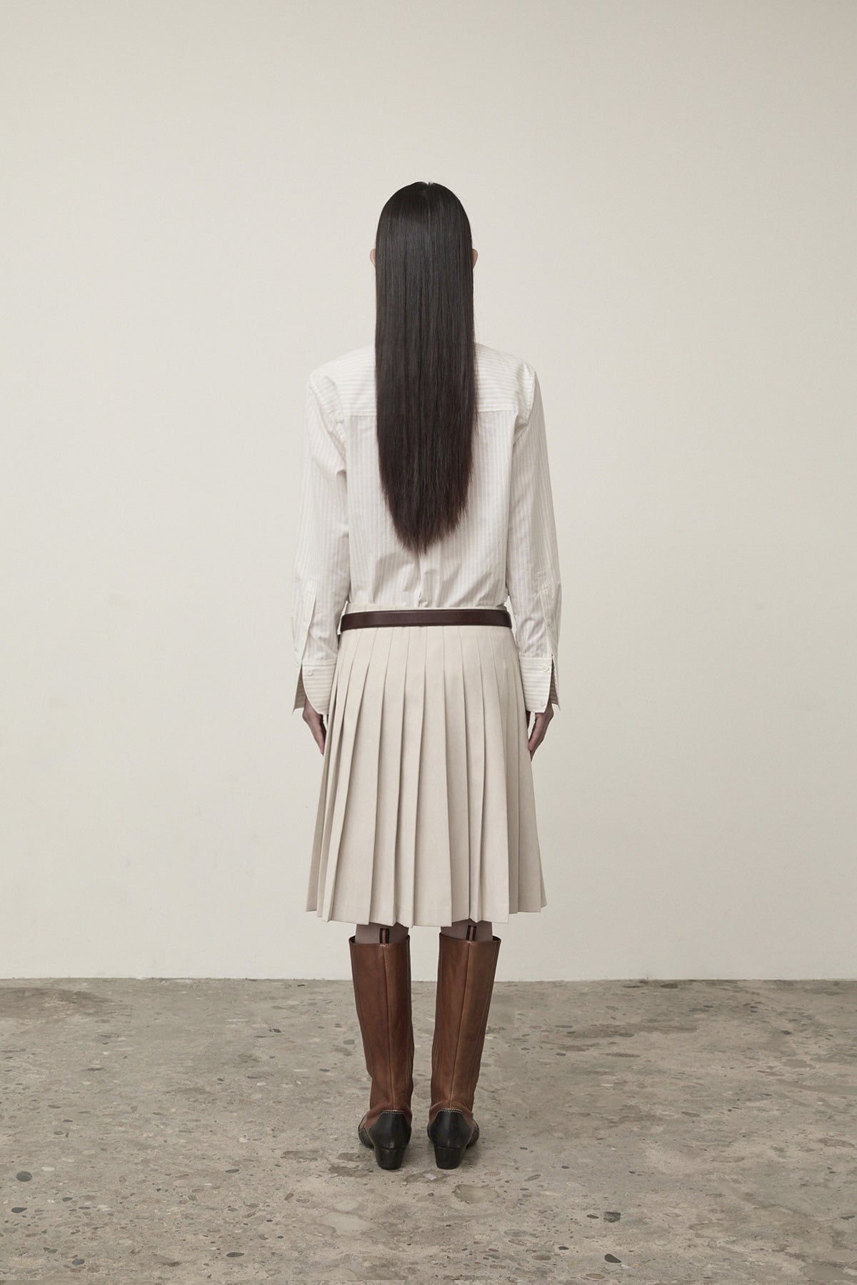 Matin Kim - Side Zipper Pleats Midi Skirt (Light Beige) product image 5 | TRAB K-Fashion Australia