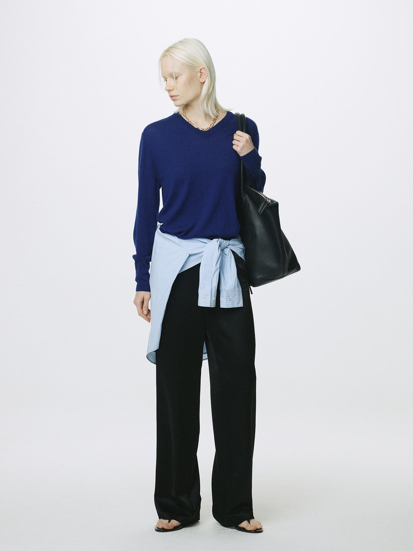 Tonywack - Airy Cashmere V-Neck (Blue) product image 7 | TRAB K-Fashion Australia