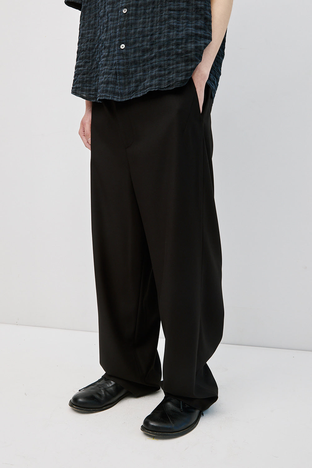 Hatchingroom - Contrast Trousers (Black) product image 1 | TRAB K-Fashion Australia