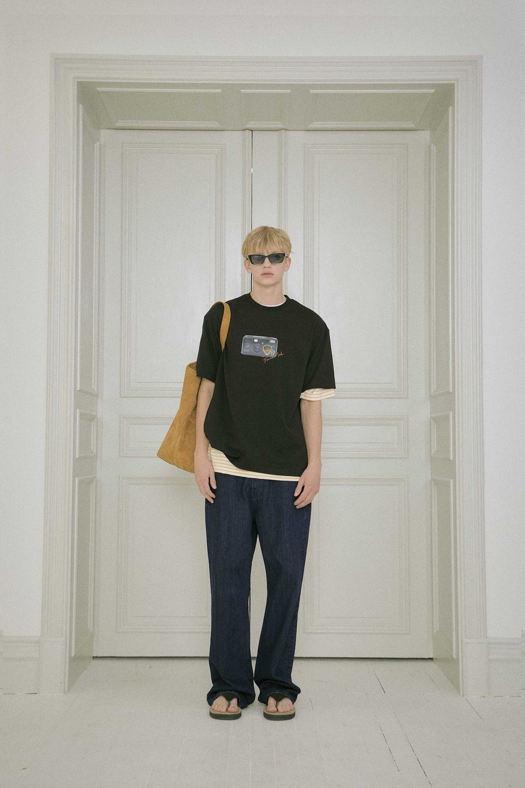 STU - Camera Printing T-Shirt (Black) product image 13 | TRAB K-Fashion Australia