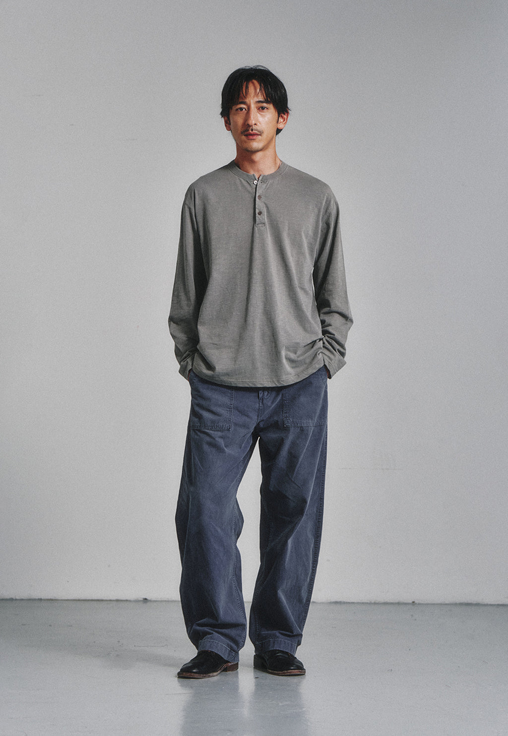 Art if acts - Garment Dyed Curved Fatigue Trousers (French Blue) product image 2 | TRAB K-Fashion Australia