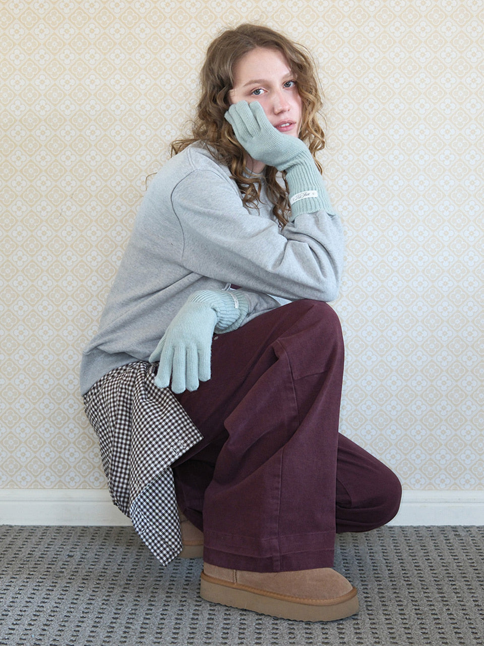 Kijun - Studded Logo Wool Gloves (6Colors) product image 5 | TRAB K-Fashion Australia