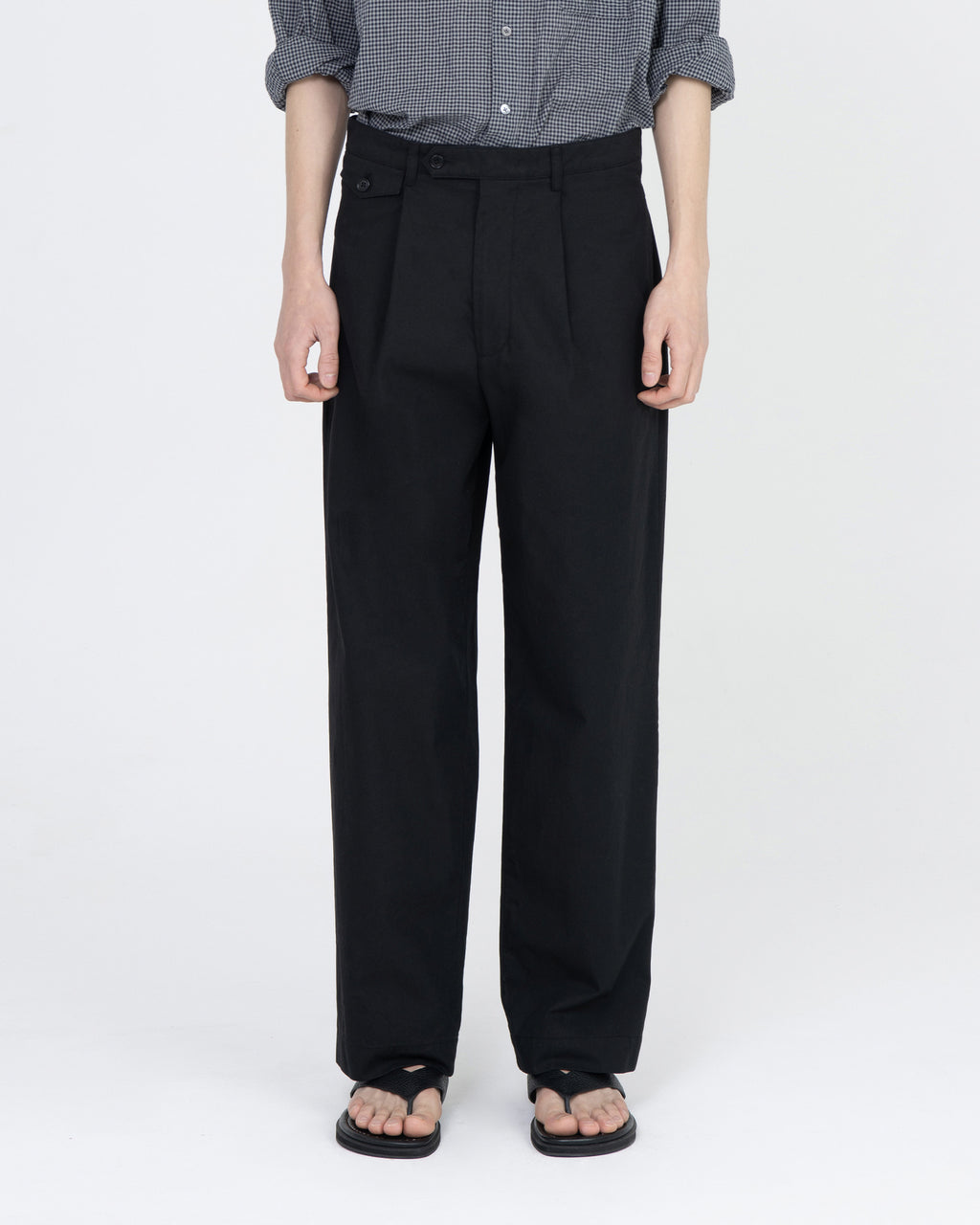 Brownyard - Loose Tapered Cotton Pants (Black) product image 1 | TRAB K-Fashion Australia