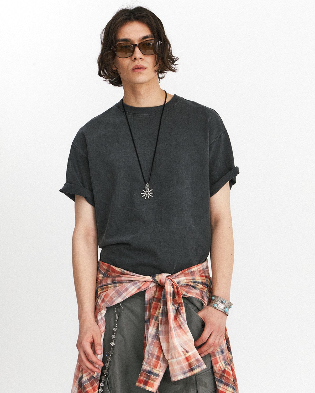 Eastlogue - Cut Out Boxy T-shirts (Charcoal) product image 4 | TRAB K-Fashion Australia