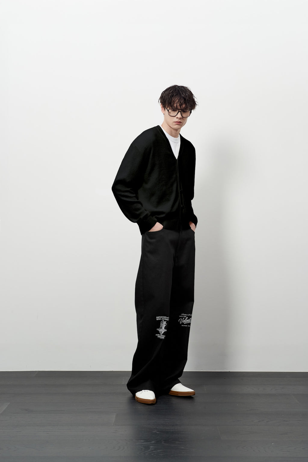 Stu - V- Neck Light Cardigan (Black) product image 6 | TRAB K-Fashion Australia