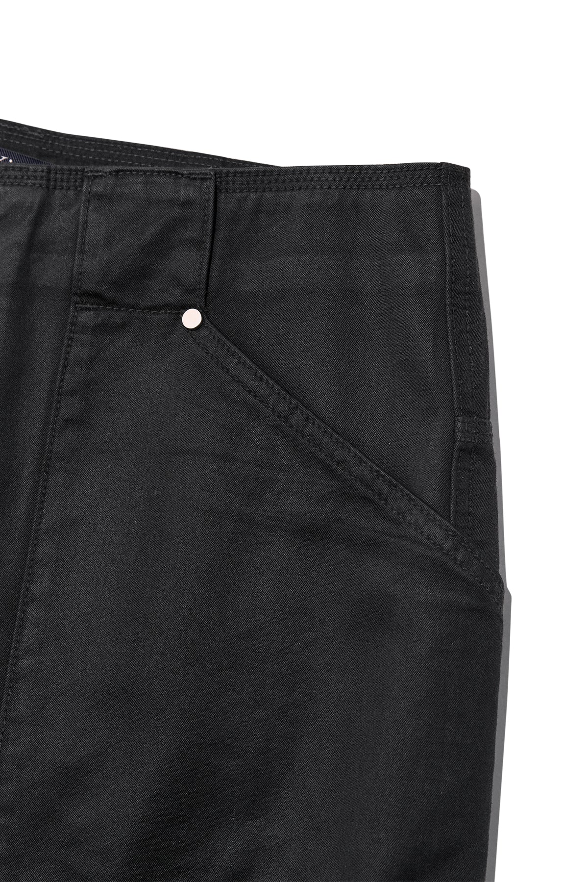 Matin Kim - Coated Cotton Bermuda Pants (Charcoal) product image 4 | TRAB K-Fashion Australia