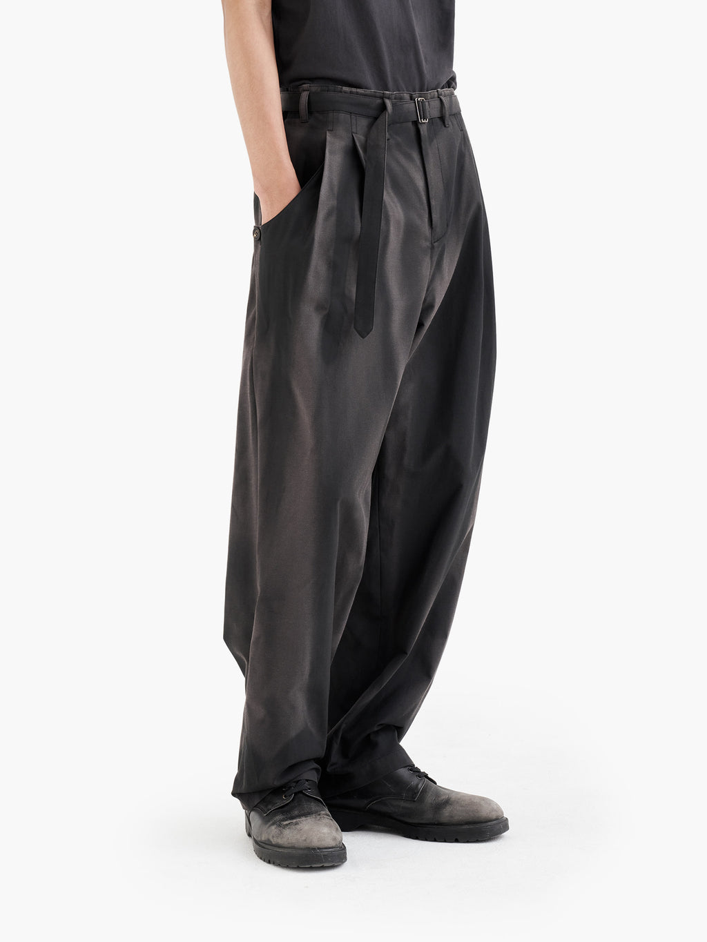 Jiyong Kim - Sun-Bleached Belted Wide Trousers (Black) product image 5 | TRAB K-Fashion Australia
