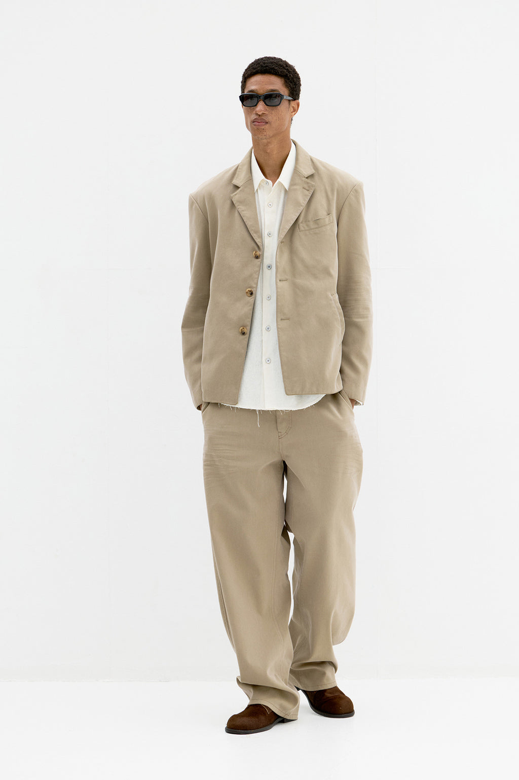 Coor - Embo Washed Blazer (Washed Beige) product image 2 | TRAB K-Fashion Australia
