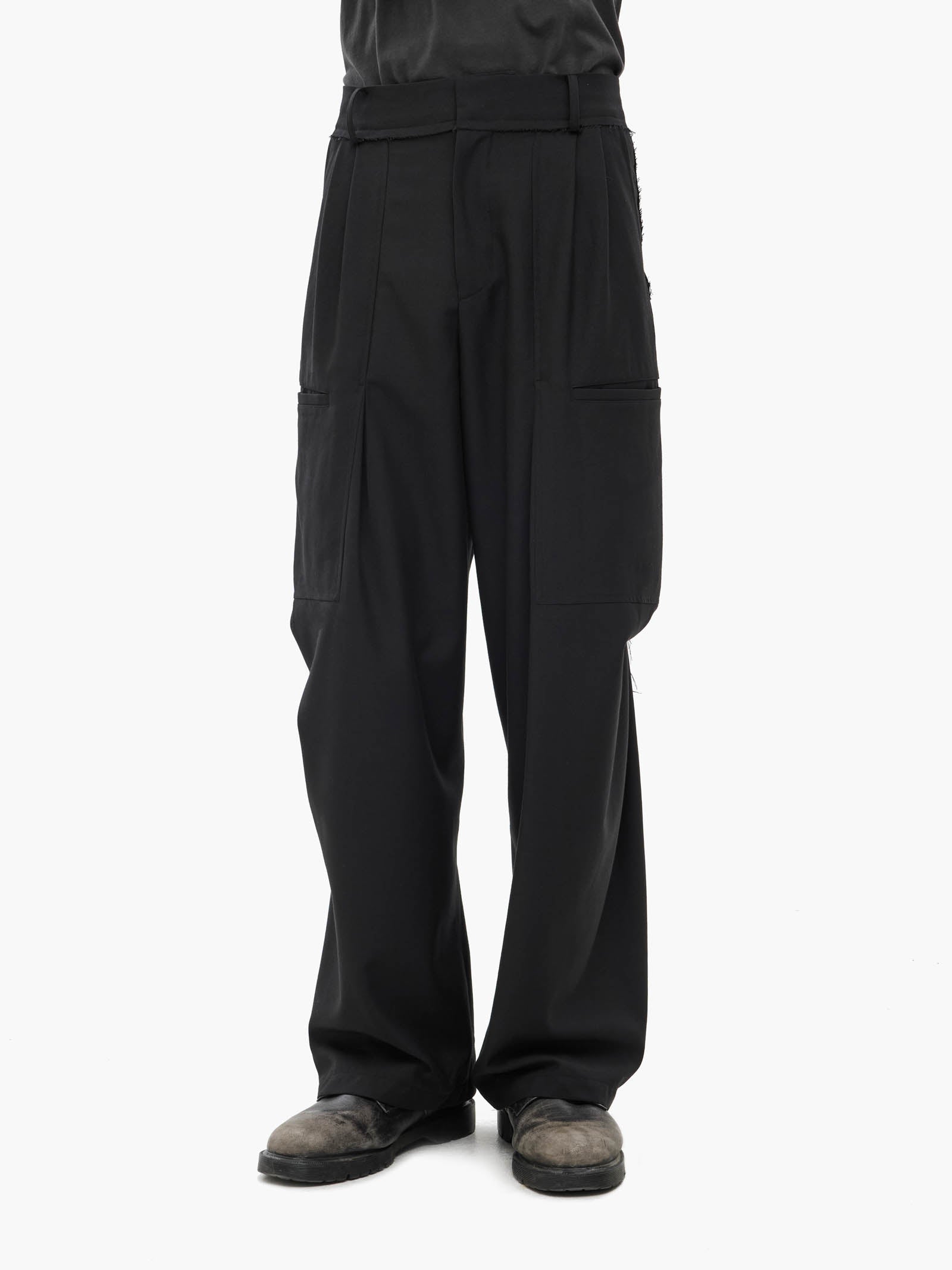 Jiyong Kim - Raw Edged 3D Pocket Trousers (Black) product image 3 | TRAB K-Fashion Australia