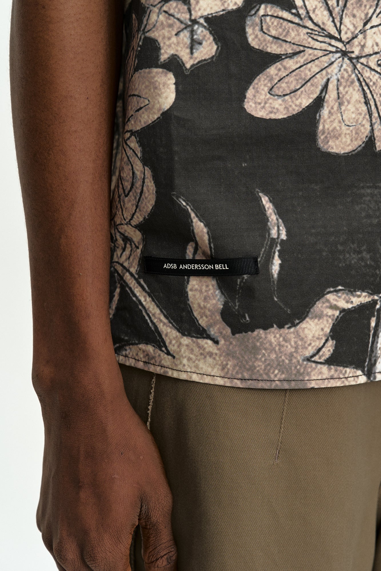 Andersson Bell - Flower Printed Open Collar Shirt (Black/Beige) product image 7 | TRAB K-Fashion Australia