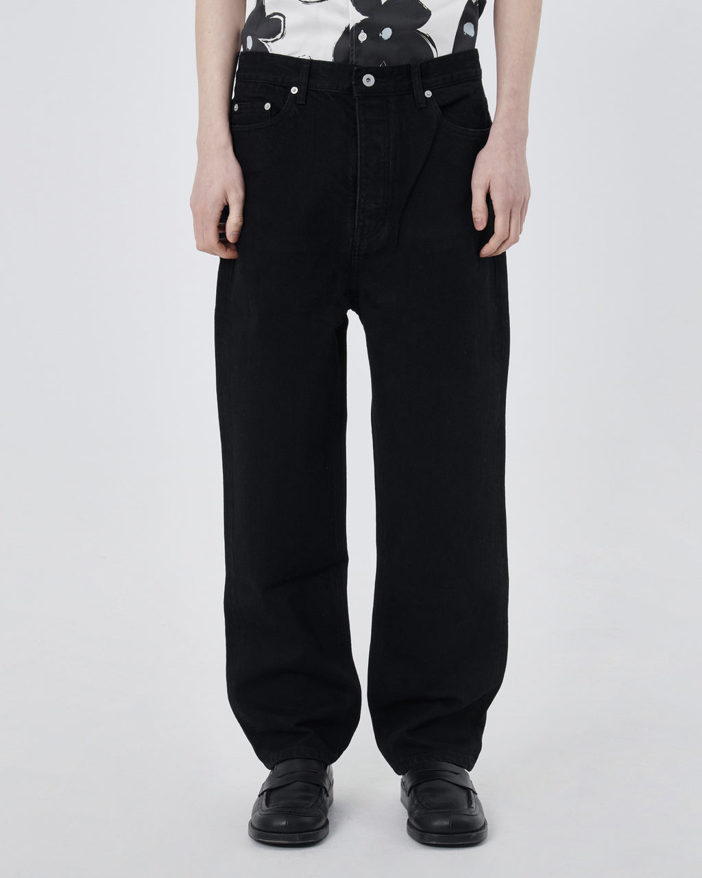 Brownyard - New Standard Denim (Black) product image 1 | TRAB K-Fashion Australia