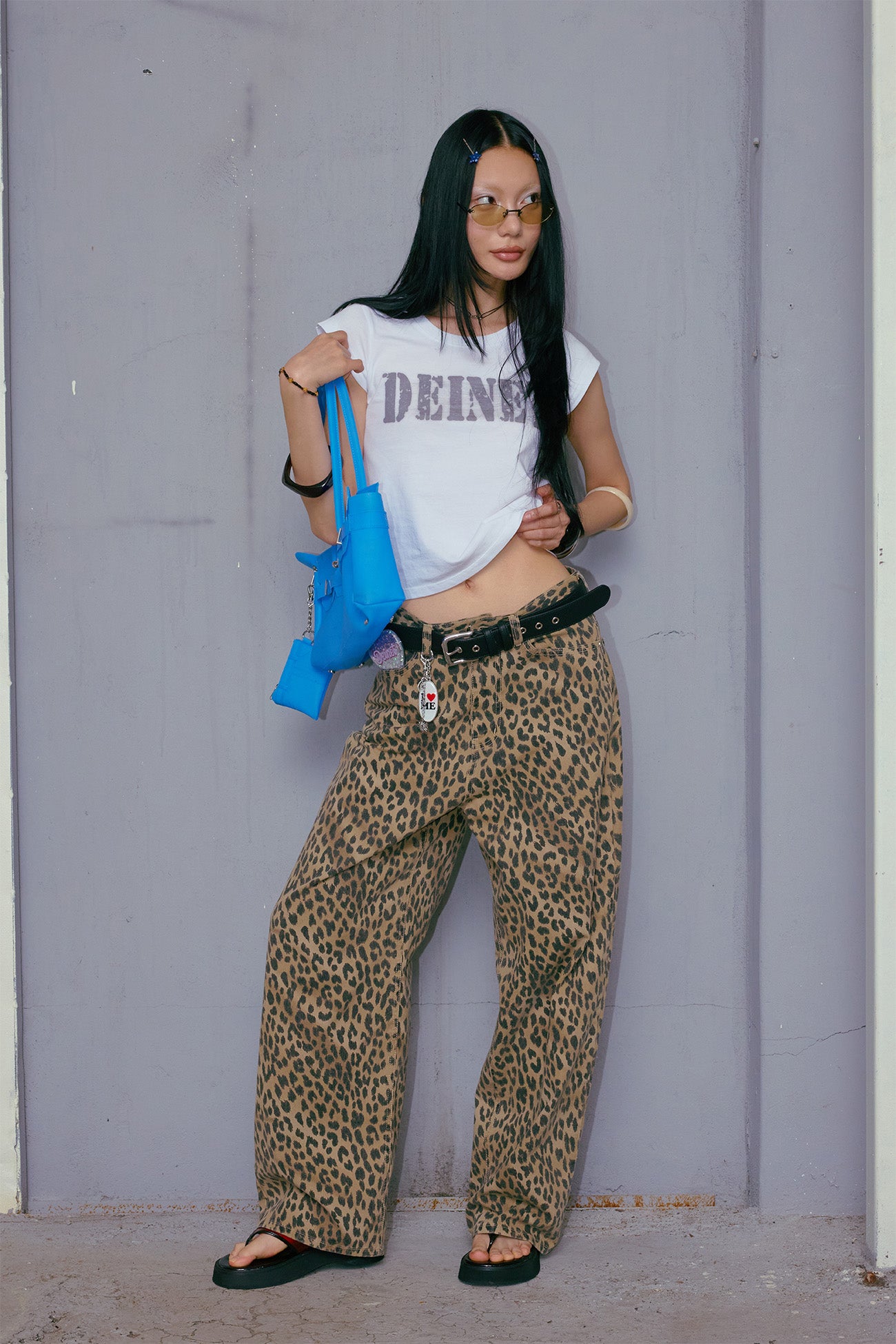 Deinet - Typo Graphic2 T-Shirt (White) product image 4 | TRAB K-Fashion Australia