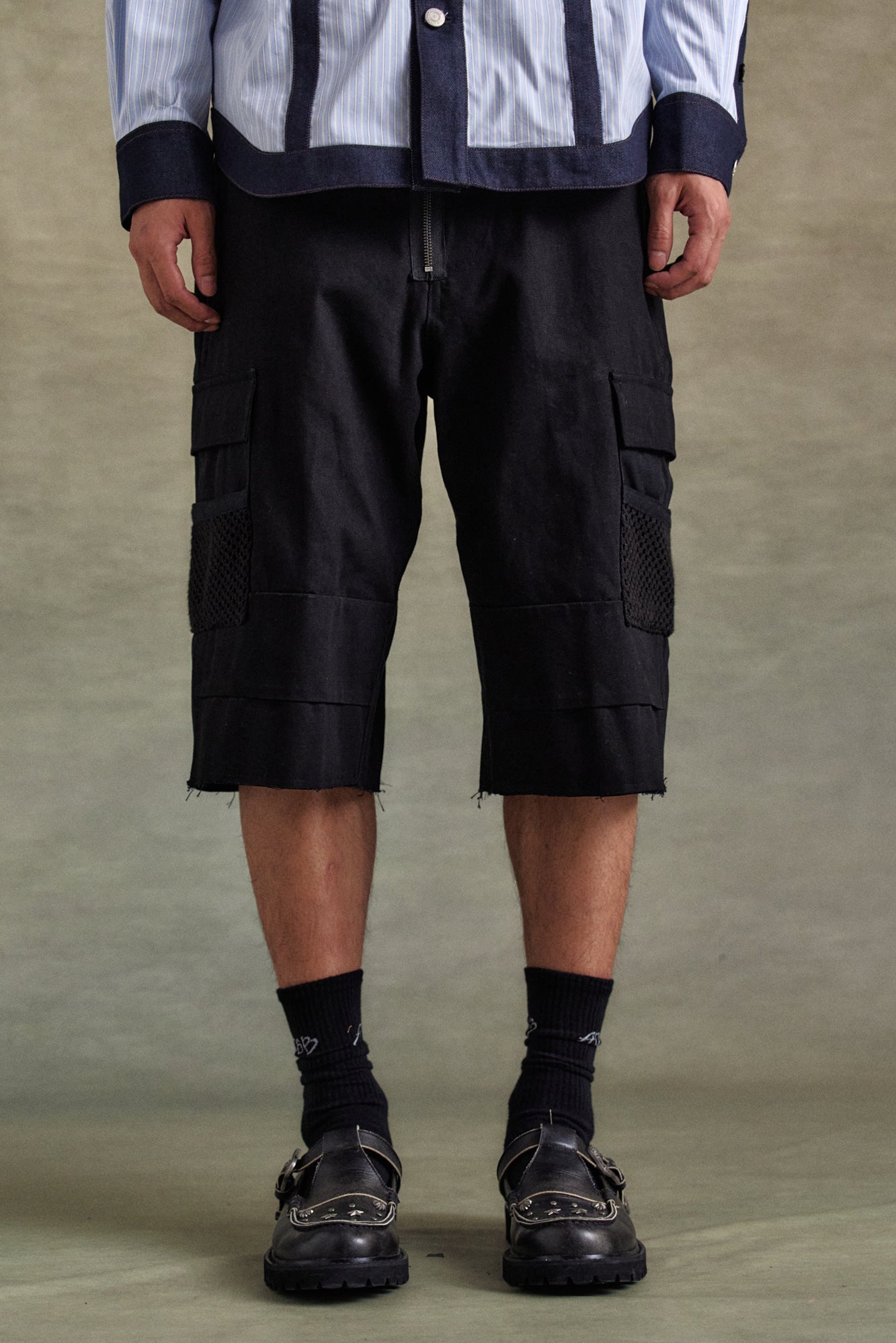 Andersson Bell - Depot Cotton Cargo Shorts (Black) product image 8 | TRAB K-Fashion Australia