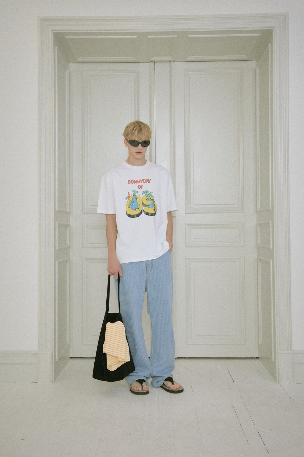 STU - Us Printing T-Shirt (White) product image 6 | TRAB K-Fashion Australia