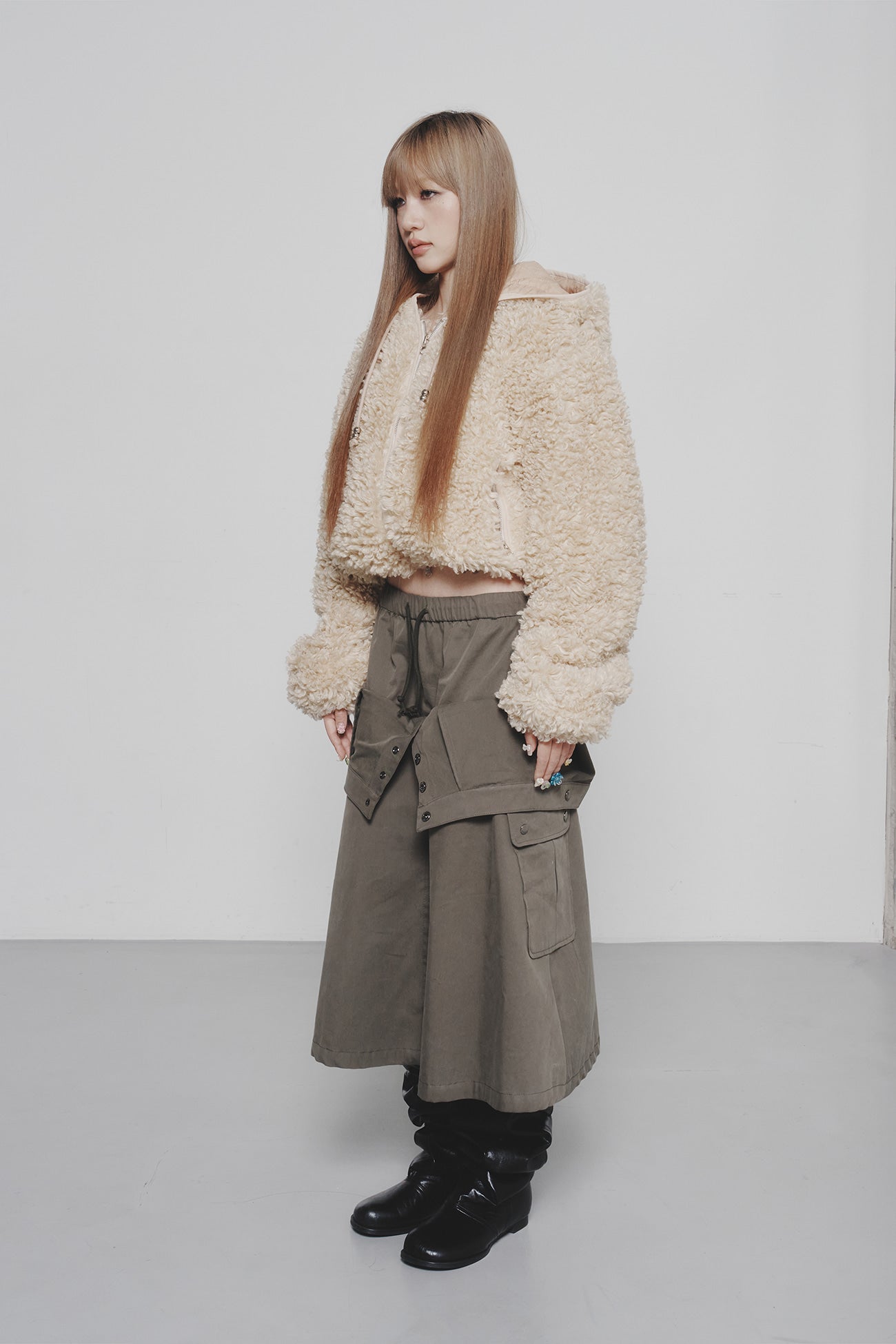 Deinet - Faux Fur Hood Jacket (Beige) product image 2 | TRAB K-Fashion Australia