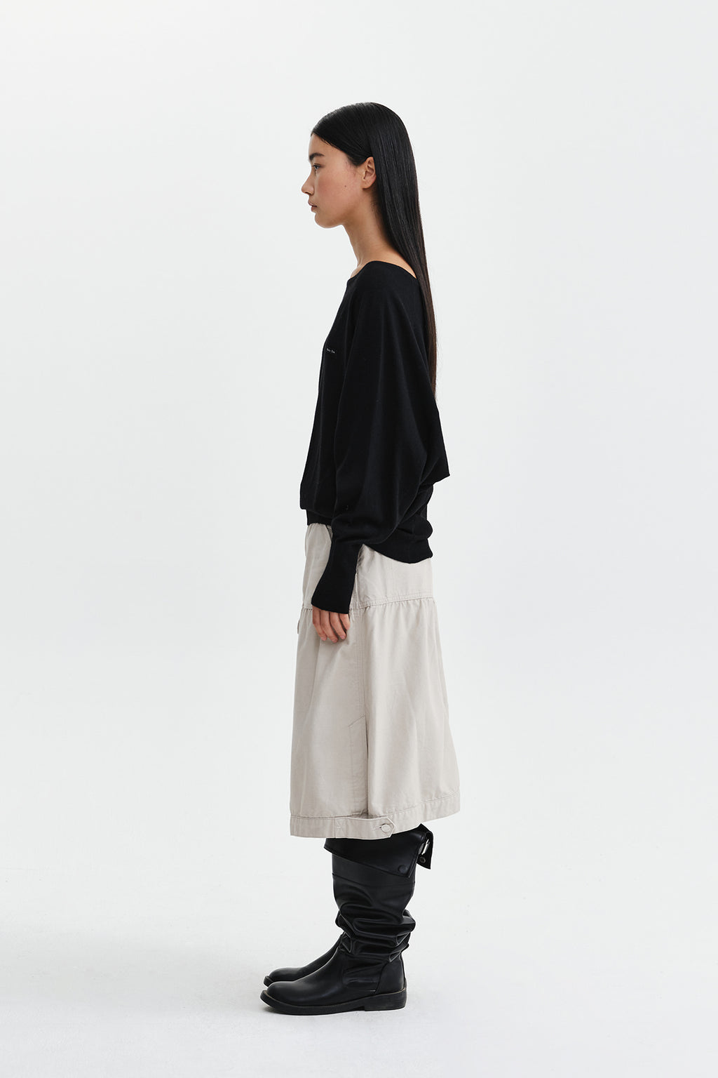Matin Kim - Betwing Fit Boat Neck Knit Pullover (Black) product image 8 | TRAB K-Fashion Australia
