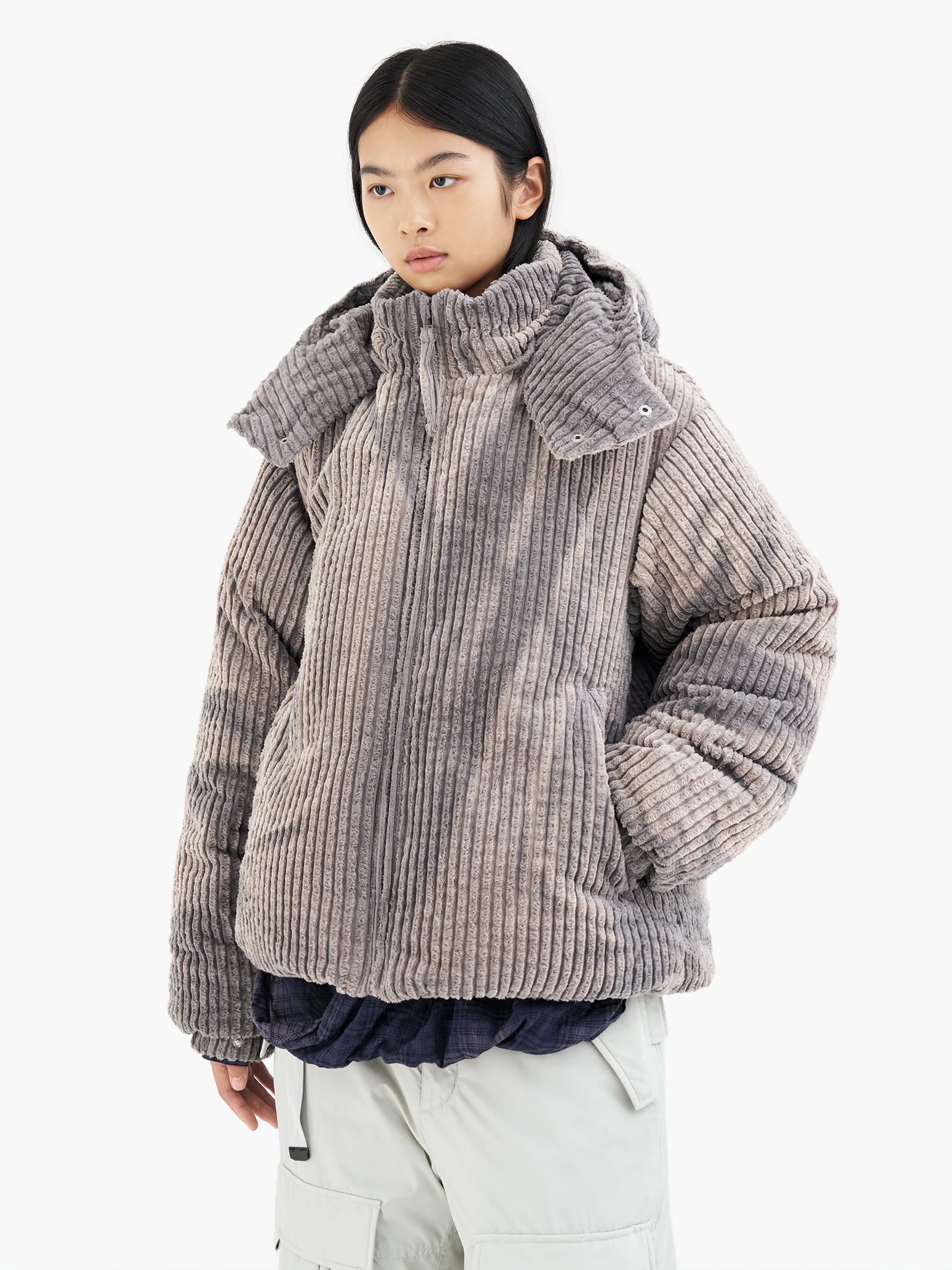 Jiyong Kim - Sun-Bleached Detachable Hood Down Jacket (Grey) product image 5 | TRAB K-Fashion Australia