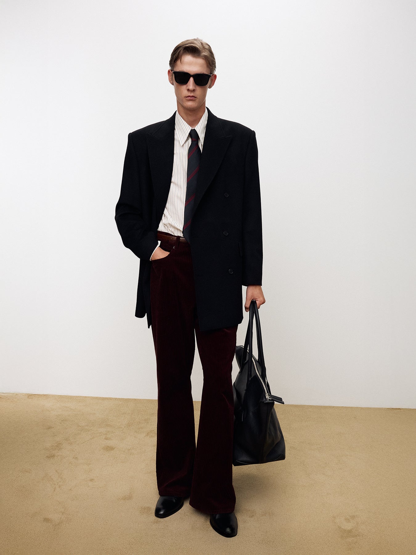 Tonywack - Wool And Cashmere Double-Breasted Tailored Jacket (Black) product image 2 | TRAB K-Fashion Australia