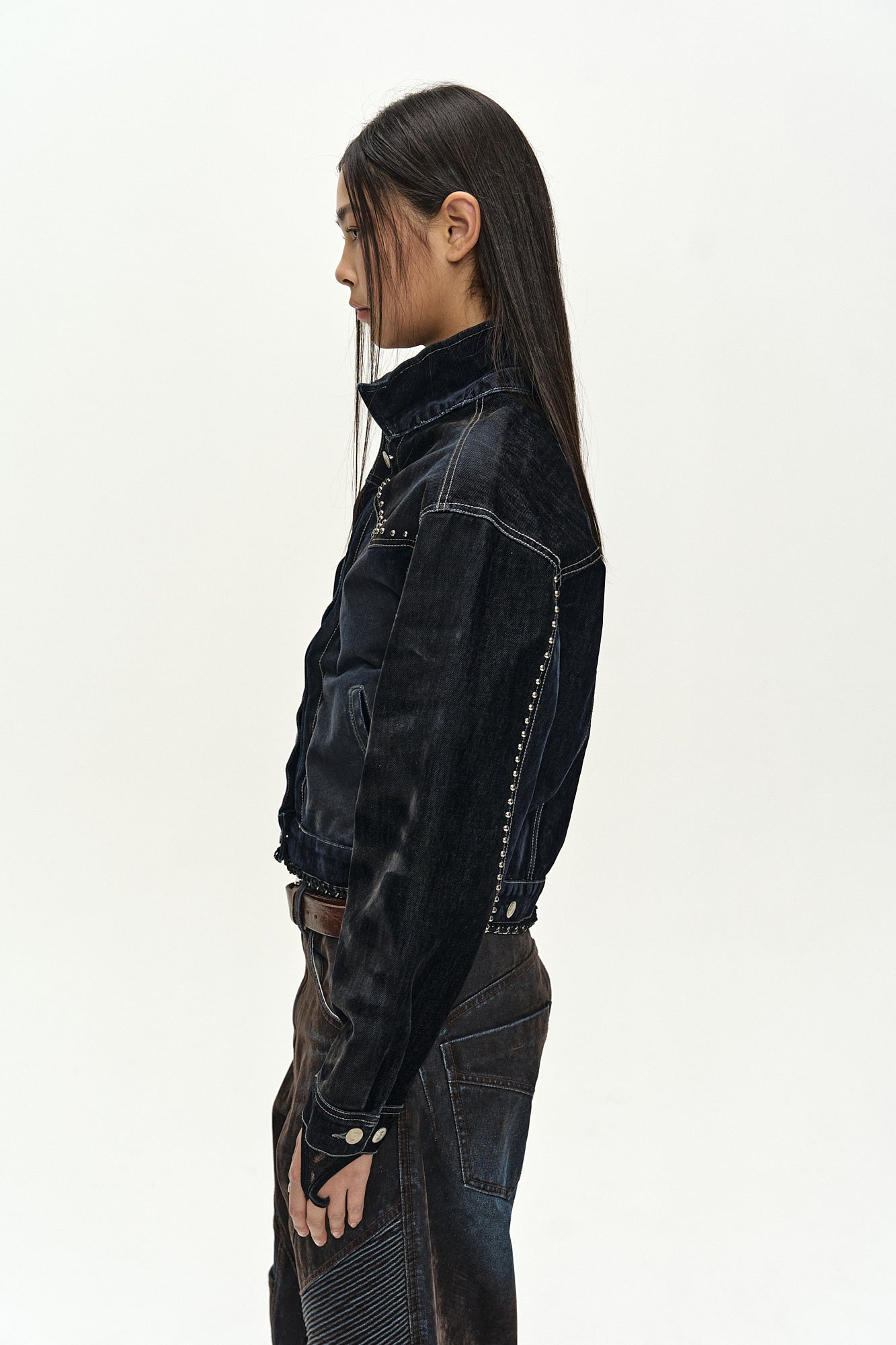 Andersson Bell - [Pre-Order – Ships August 28] Studded Velvet Denim Jacket (black/navy) (Black/Navy) product image 5 | TRAB K-Fashion Australia
