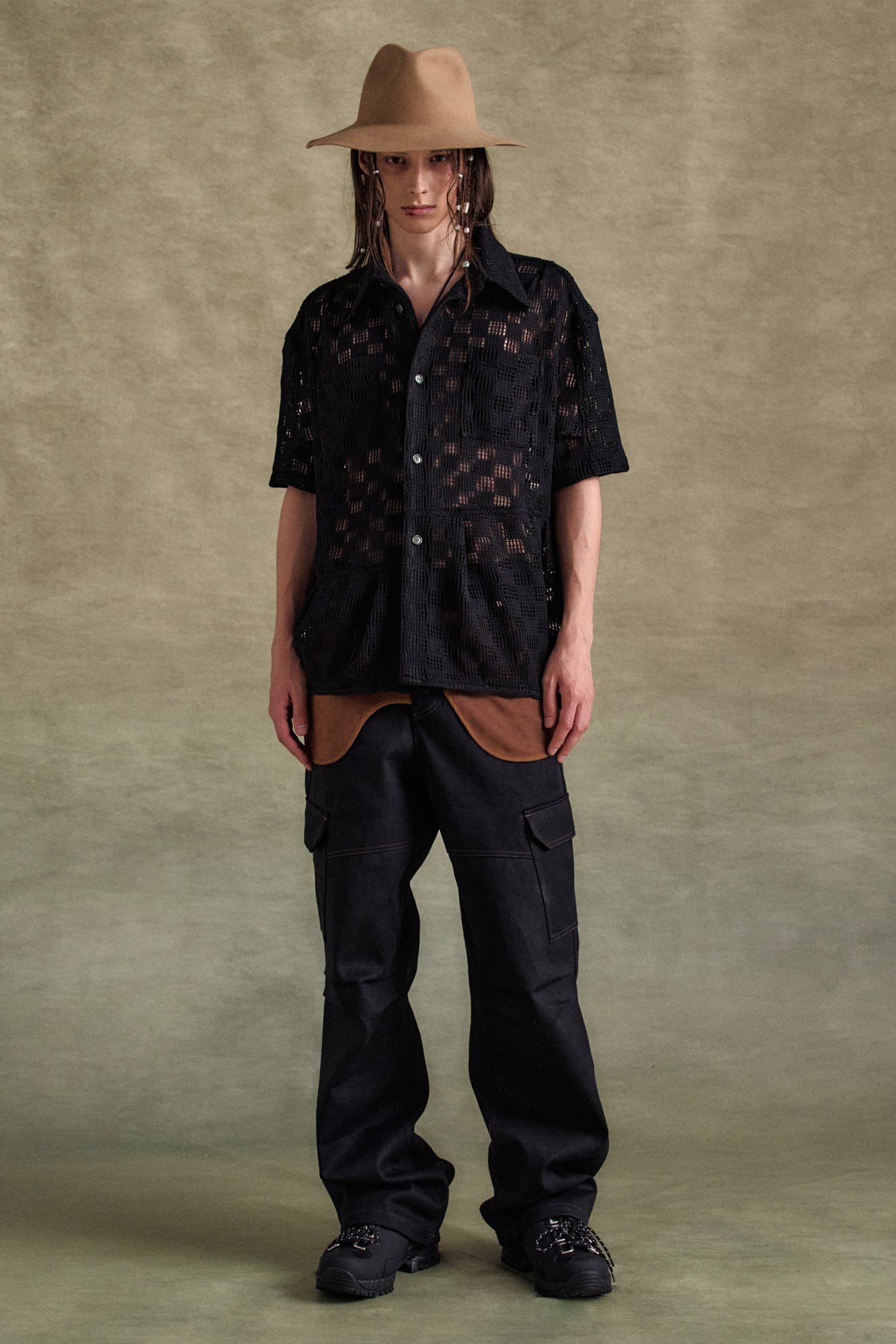 Andersson Bell - Letto Knitted Shirts (Black) product image 2 | TRAB K-Fashion Australia