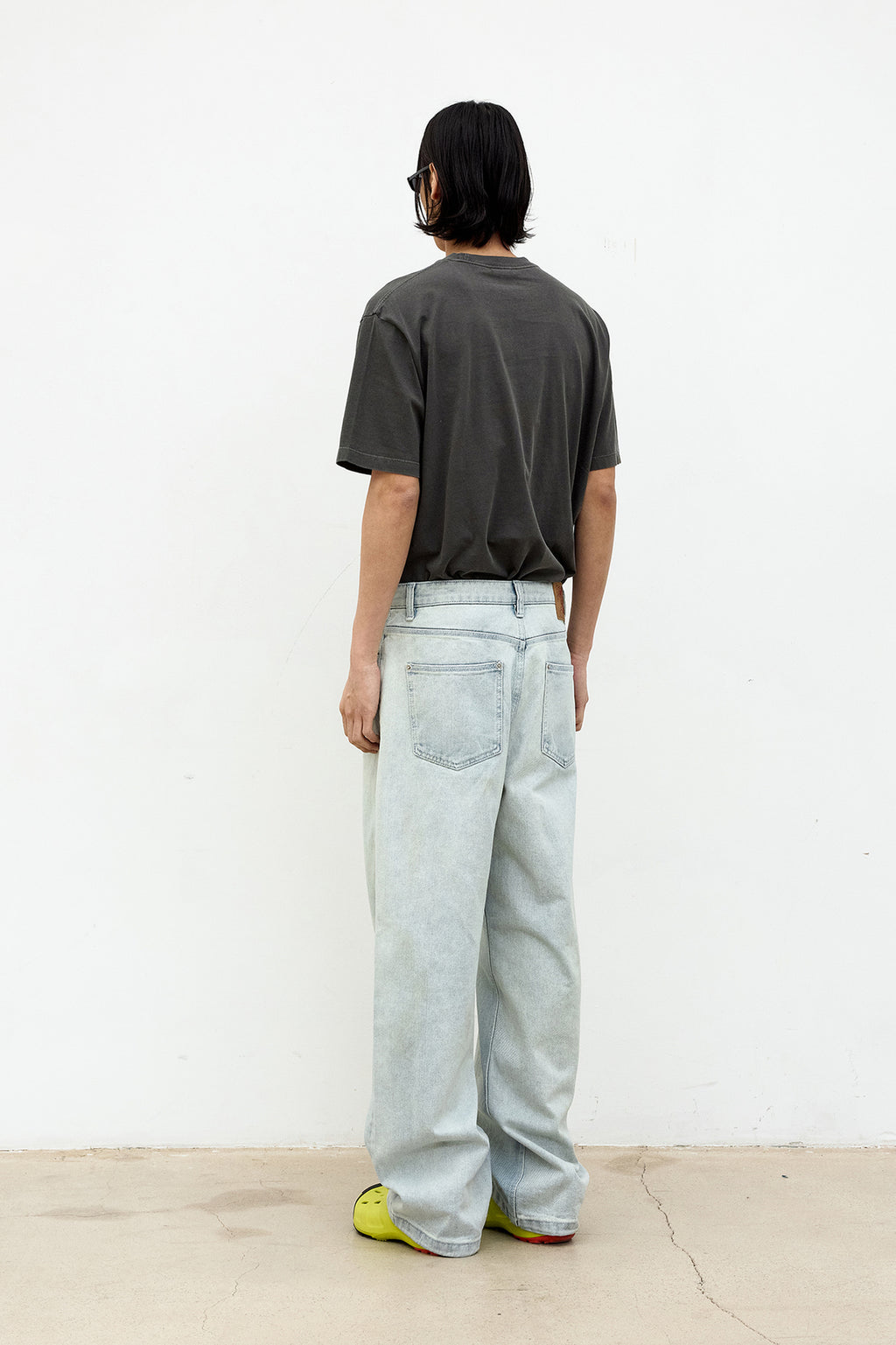 Coor - Pigment Dyed Cotton T-Shirt (Washed Charcoal) product image 4 | TRAB K-Fashion Australia