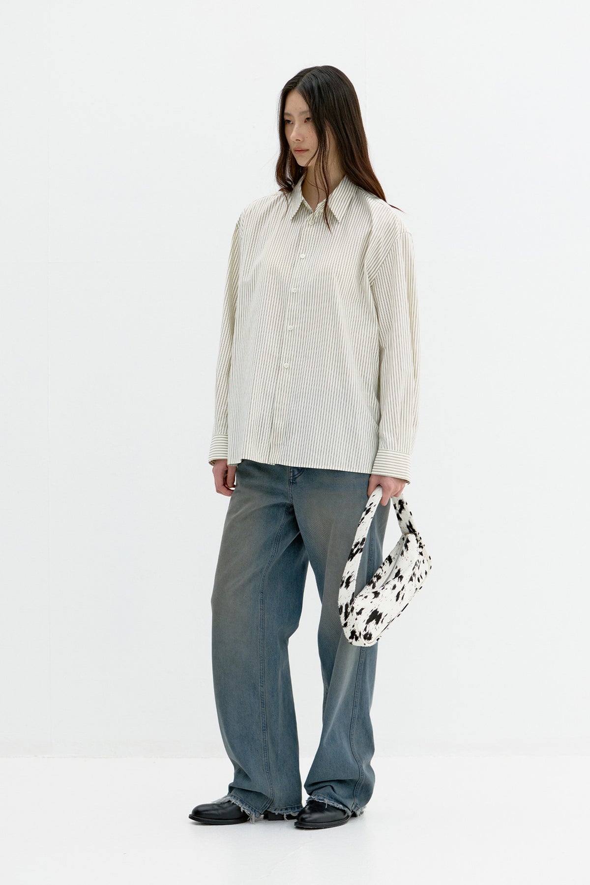 Coor - Two-Tone Stripe Shirt (Two-Tone Beige) product image 3 | TRAB K-Fashion Australia