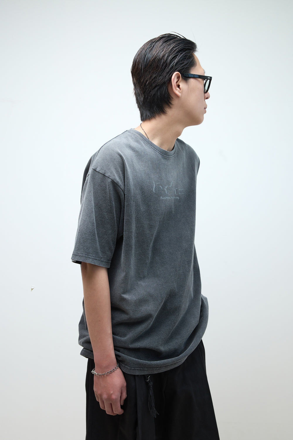 Hatchingroom - Room Tee (Black) product image 13 | TRAB K-Fashion Australia