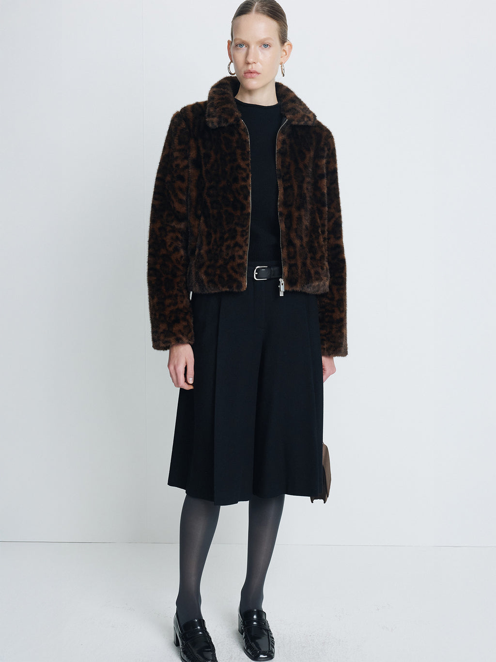 Tonywack - Leopard Faux Fur Zippered Jacket (Brown Leopard Print) product image 4 | TRAB K-Fashion Australia