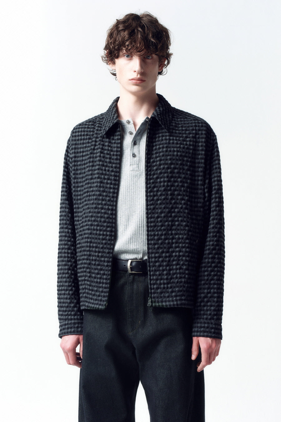 Insilence - Wrinkle Check Zip-Up Jacket (Black) product image 2 | TRAB K-Fashion Australia