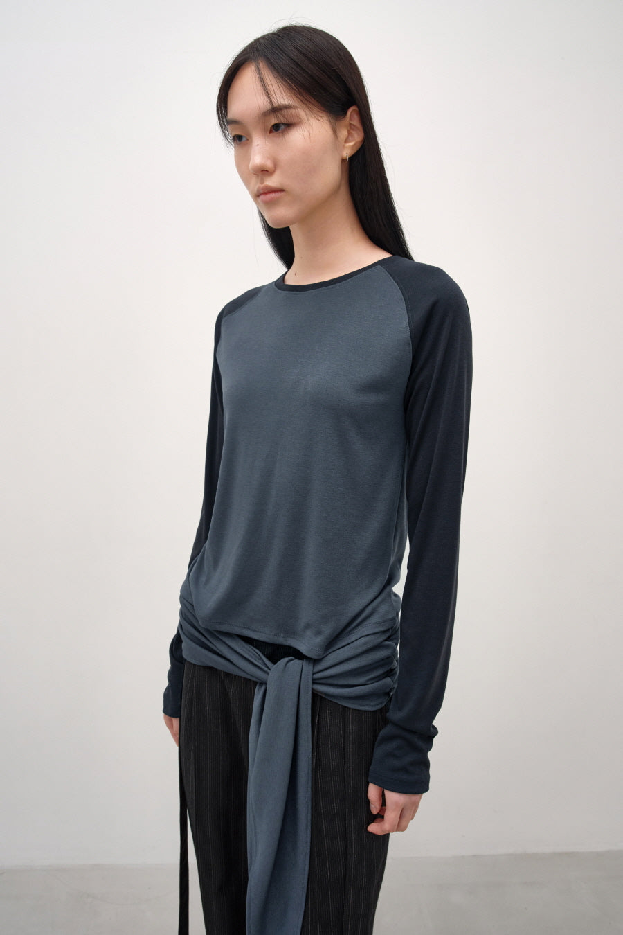 Insilence - Raglan Strap T-Shirt (Charcoal) product image 1 | TRAB K-Fashion Australia