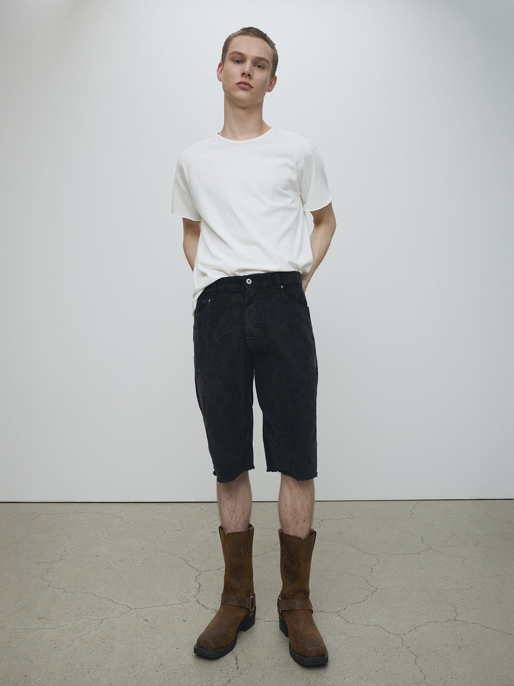 Tonywack - Raw Edge Washed T-Shirt (Off White) product image 1 | TRAB K-Fashion Australia