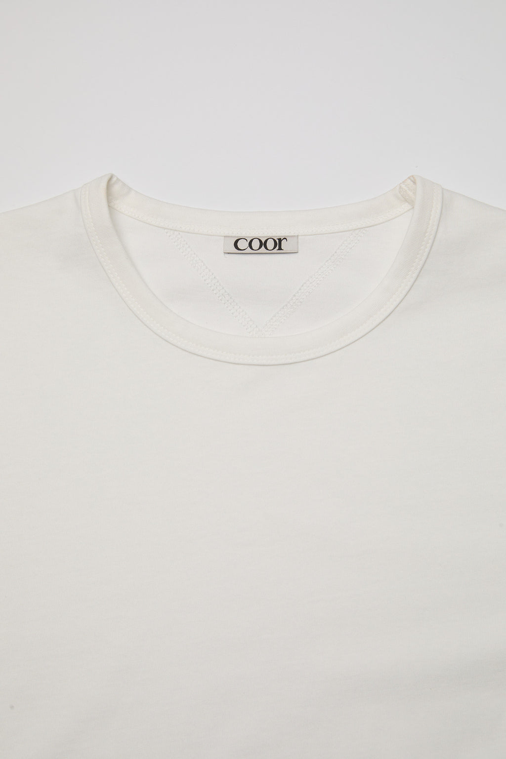 Coor - Chain Stitch Pointed Crop T-Shirt (Offwhite) product image 5 | TRAB K-Fashion Australia