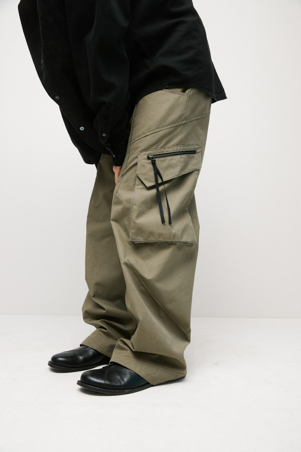 Hatchingroom - Darted Cargo Pants (Dark Beige) product image 10 | TRAB K-Fashion Australia