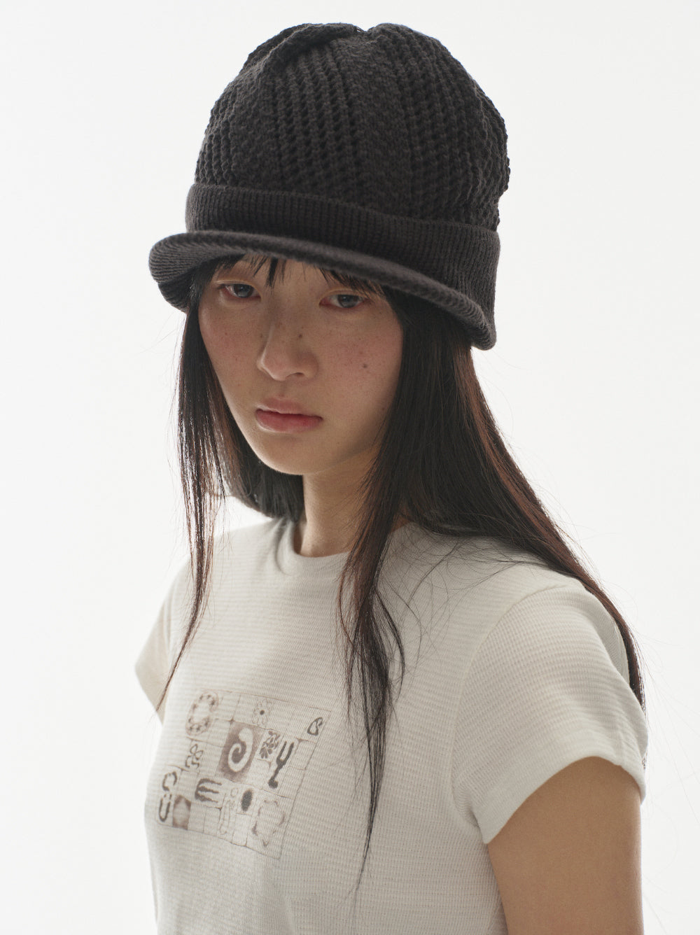 Coyseio - Coy Visor Crochet Beanie (Black) product image 2 | TRAB K-Fashion Australia