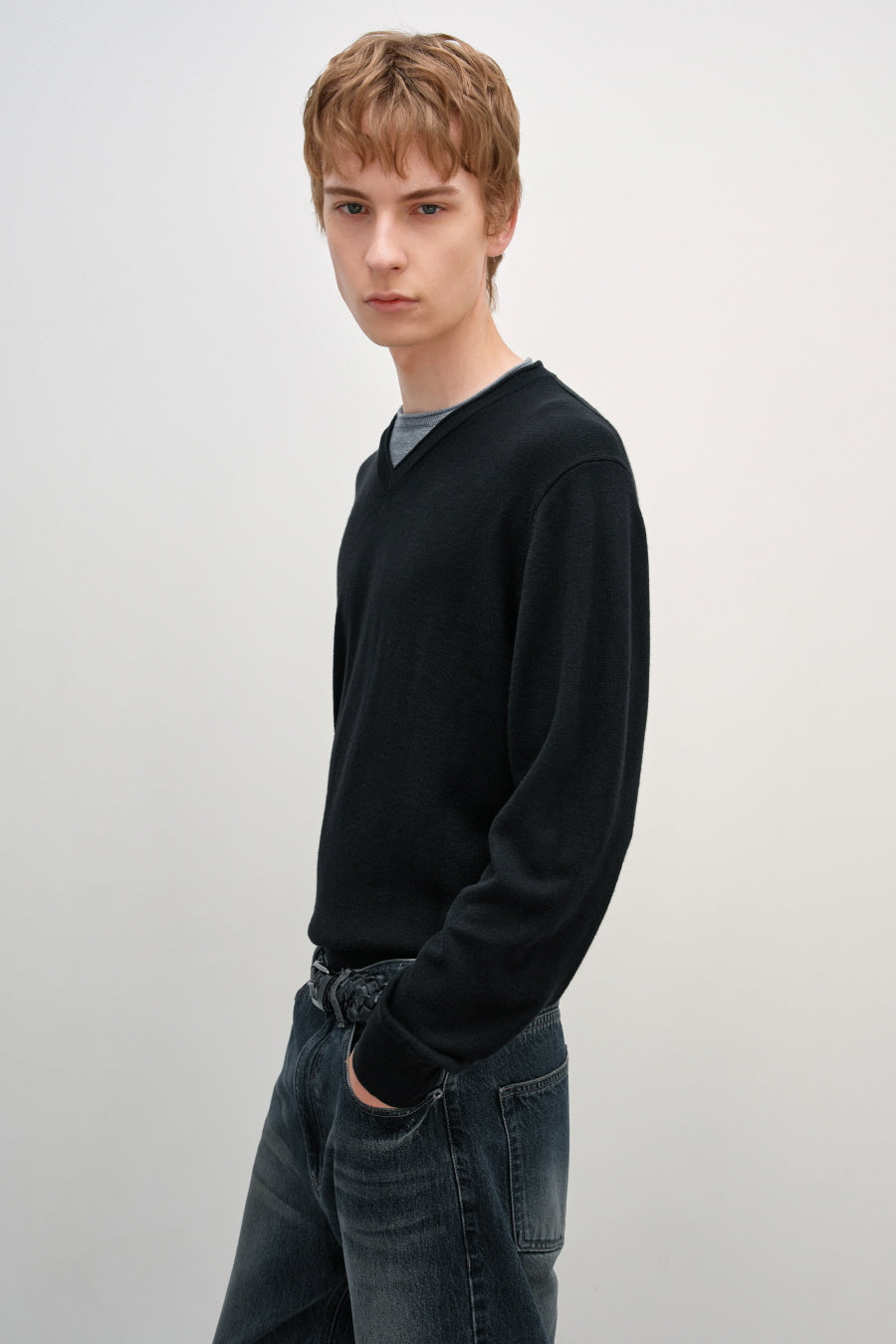 Insilence - Double-layered V-neck Knit (Black) product image 5 | TRAB K-Fashion Australia