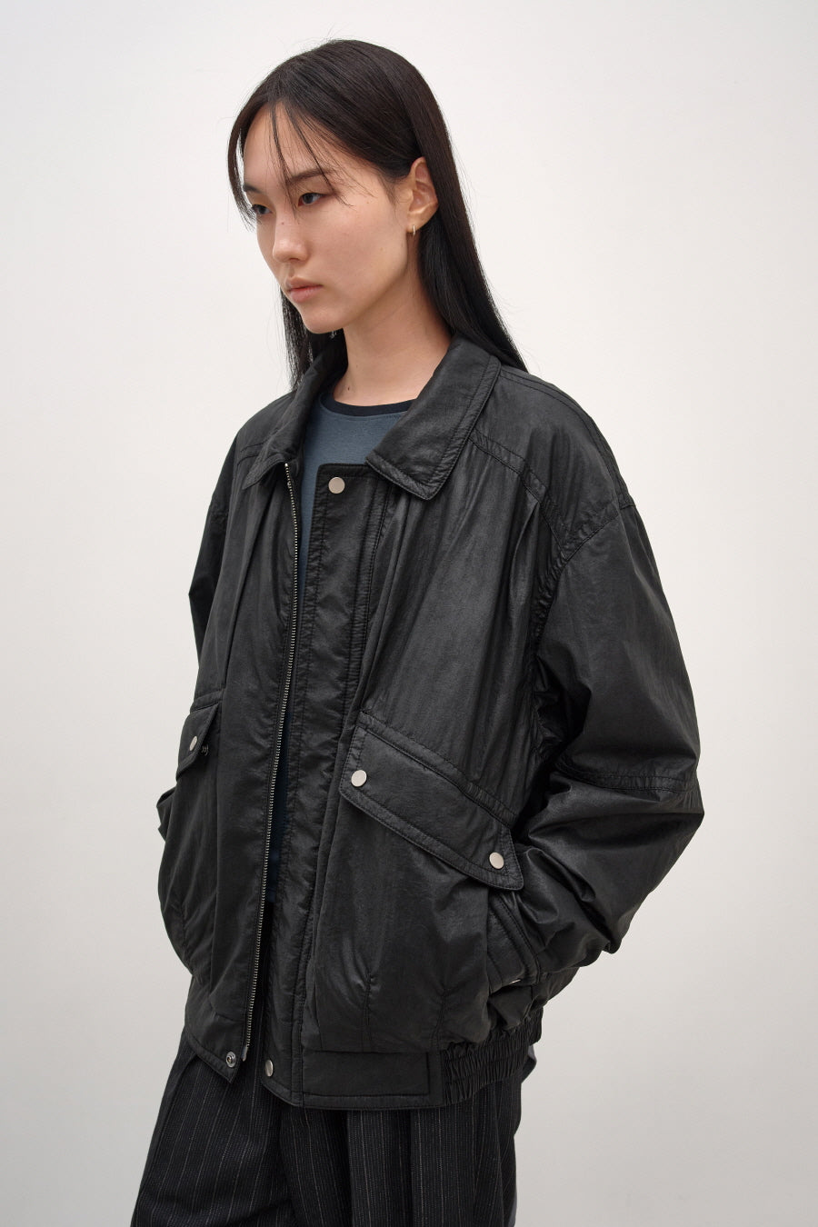 Insilence - Vintage Chintz Blouson (Black) product image 2 | TRAB K-Fashion Australia