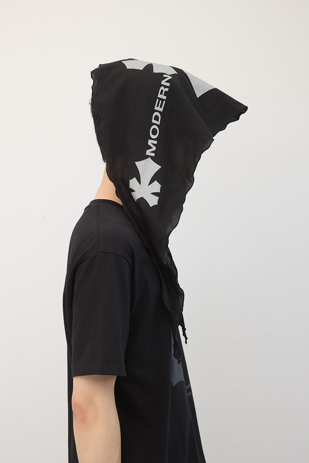 Hatchingroom - Tabber Modern Goth Diamond Slogan Scarf (Black) product image 14 | TRAB K-Fashion Australia