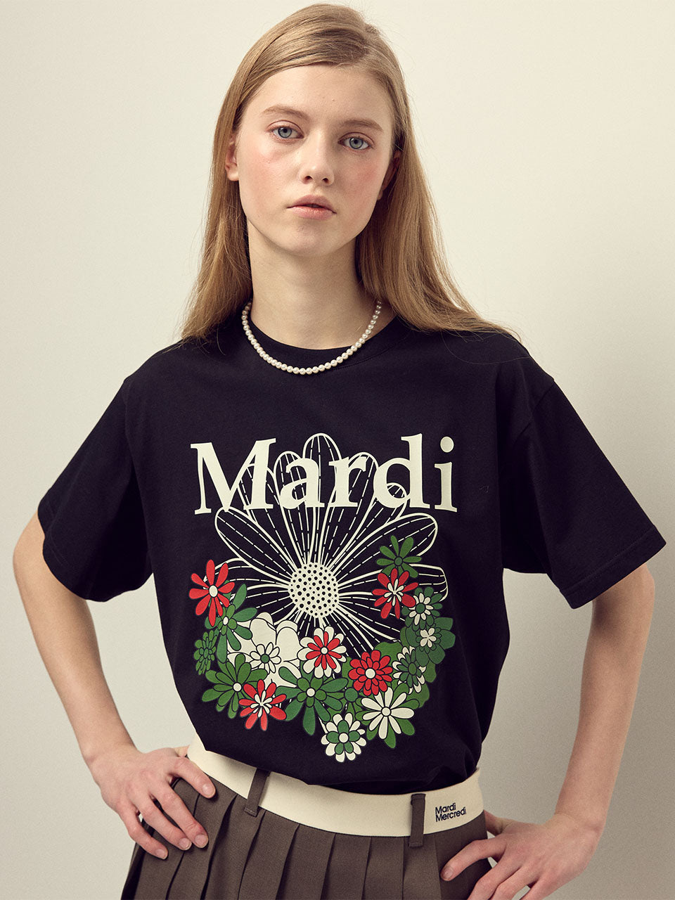 Mardi Mercredi - Tshirt Flowermardi Jardin (Black Ivory) product image 1 | TRAB K-Fashion Australia