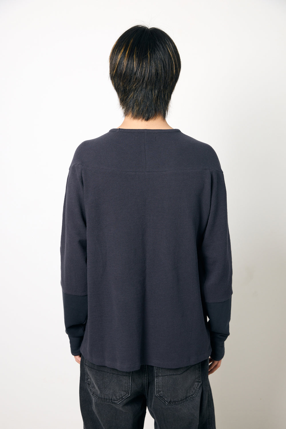 Hatchingroom - Incision Tee Blue (Charcoal) product image 13 | TRAB K-Fashion Australia
