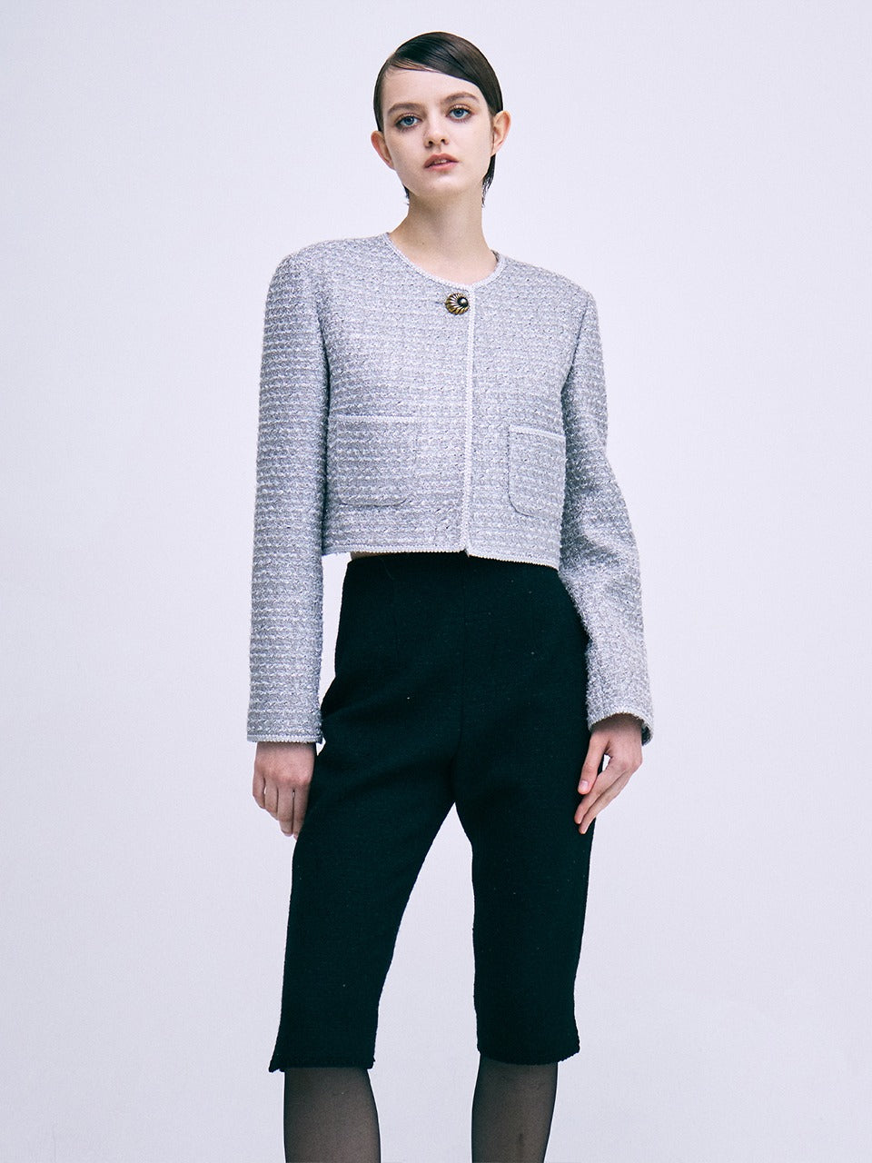 Mardi Mercredi - Tweed Slim Bermuda Pants (Black) product image 1 | TRAB K-Fashion Australia