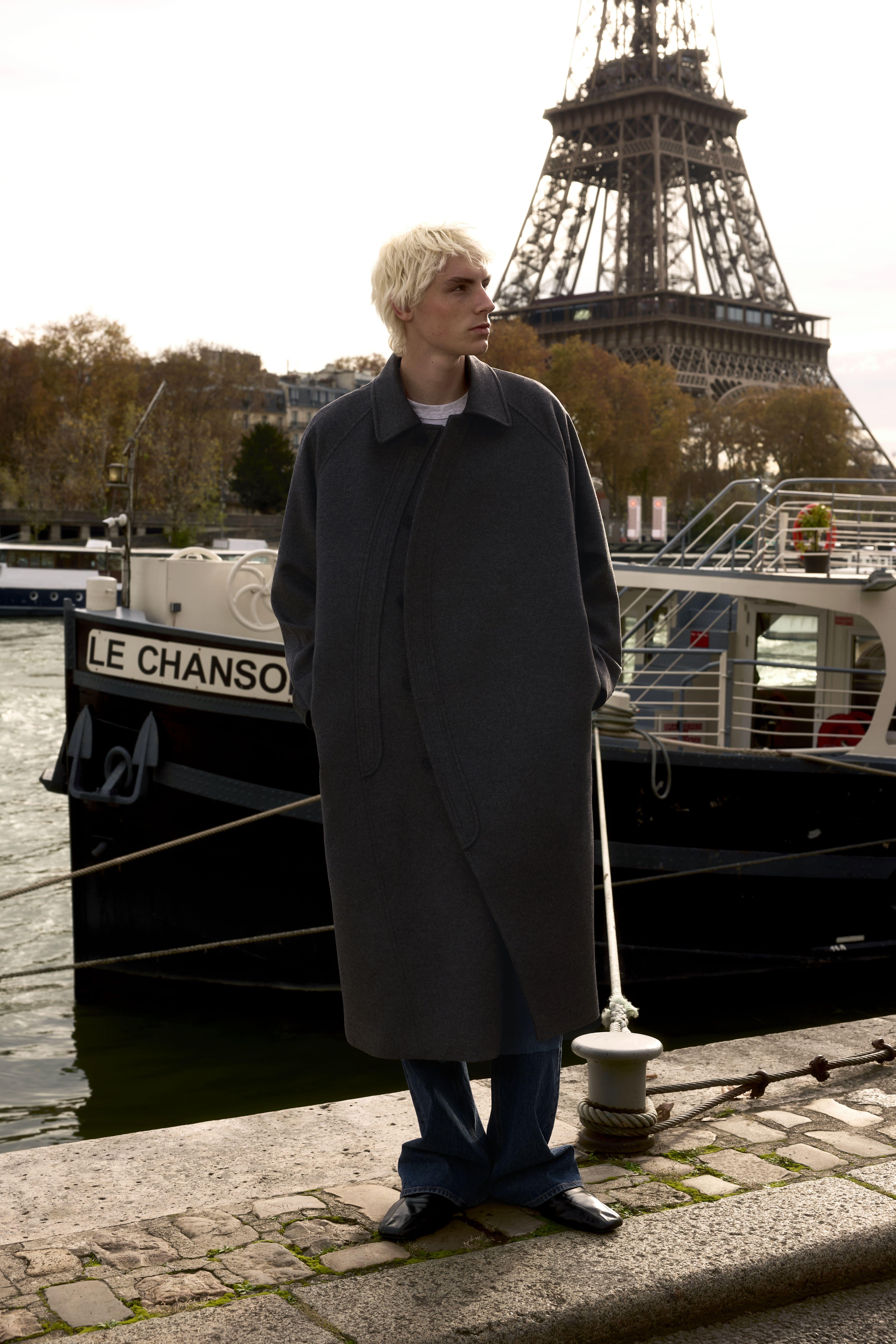 STU - Curved Double Line Mac Coat In Cashmere (Charcoal) product image 13 | TRAB K-Fashion Australia