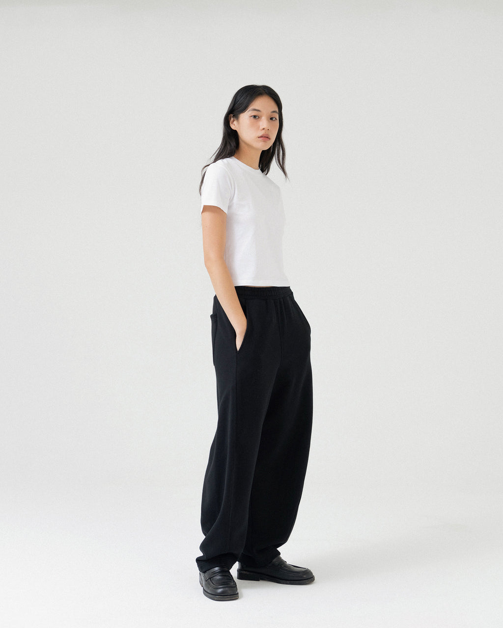 Brownyard - Baggy Sweat Pants (Black) product image 1 | TRAB K-Fashion Australia