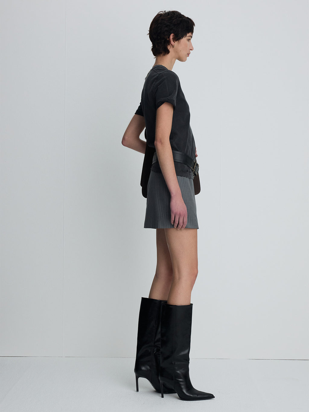 Tonywack - Garment Dyed Vintage Cotton T-Shirt (Faded Black) product image 1 | TRAB K-Fashion Australia