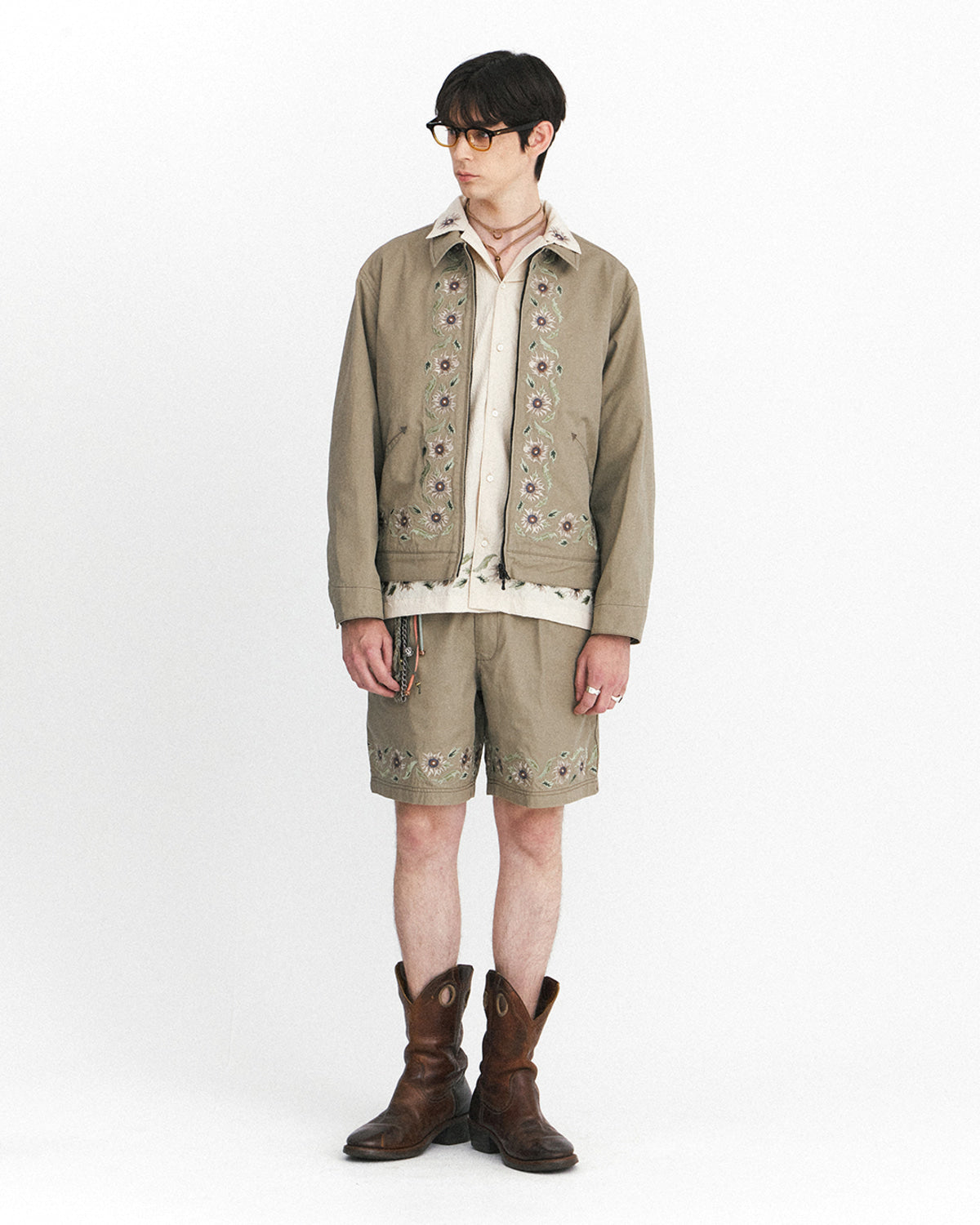 Eastlogue - Embroidery Easy Shorts (Sand) product image 1 | TRAB K-Fashion Australia
