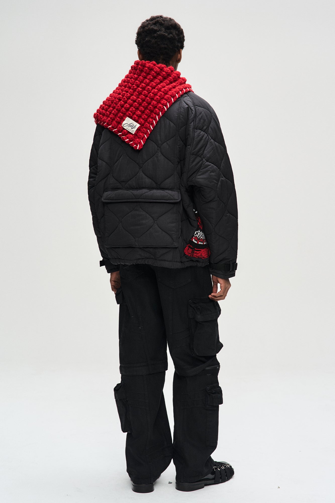 Andersson Bell - Chunky Wool-Blend Hand Knitted Scarf (Red) product image 3 | TRAB K-Fashion Australia
