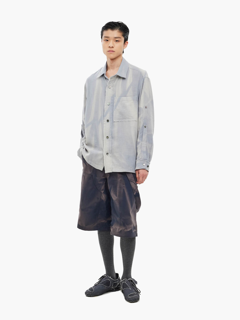 Jiyong Kim - Sun-Bleached Work Half Trousers (Navy) product image 1 | TRAB K-Fashion Australia