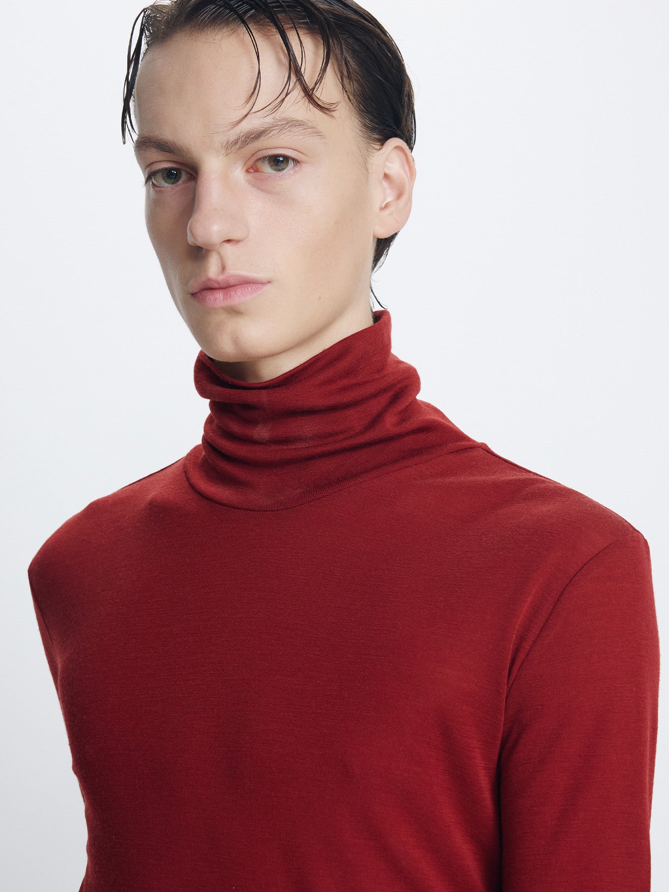 Tonywack - Light Wool Slim Roll Neck (Red) product image 6 | TRAB K-Fashion Australia